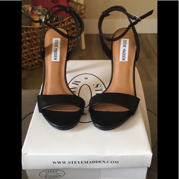 steve madden reno sandal